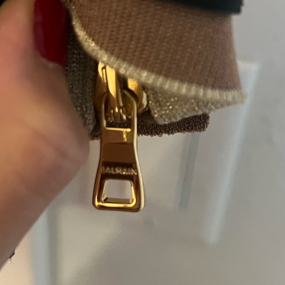 Balmain set. Shirt I bought for $1450 and pants for $1795 - Picture 3 of 11